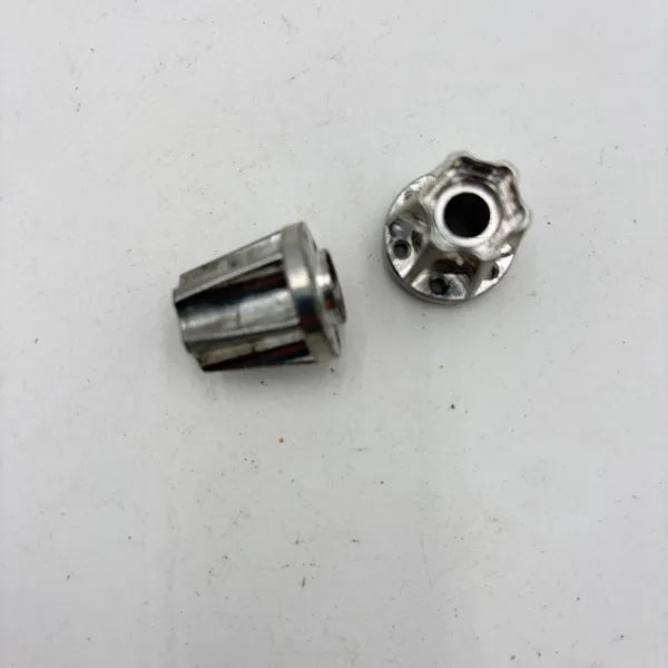 Vanquish .850 Hubs (pair)