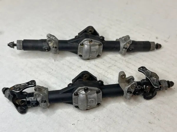 HPI Venture Axles w/Hot Racing C-Hubs & Knuckles