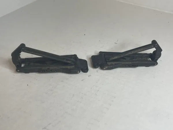 Traxxas Rustler 2wd RPM Rear Control Arms with hub carrier & links