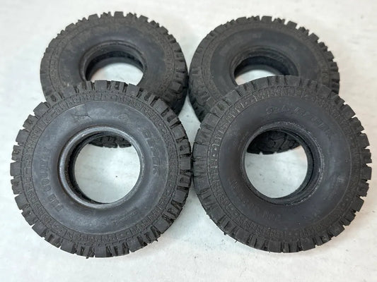 1.55 Dick Cepek Fun Country’s (1 has tear in sidewall)