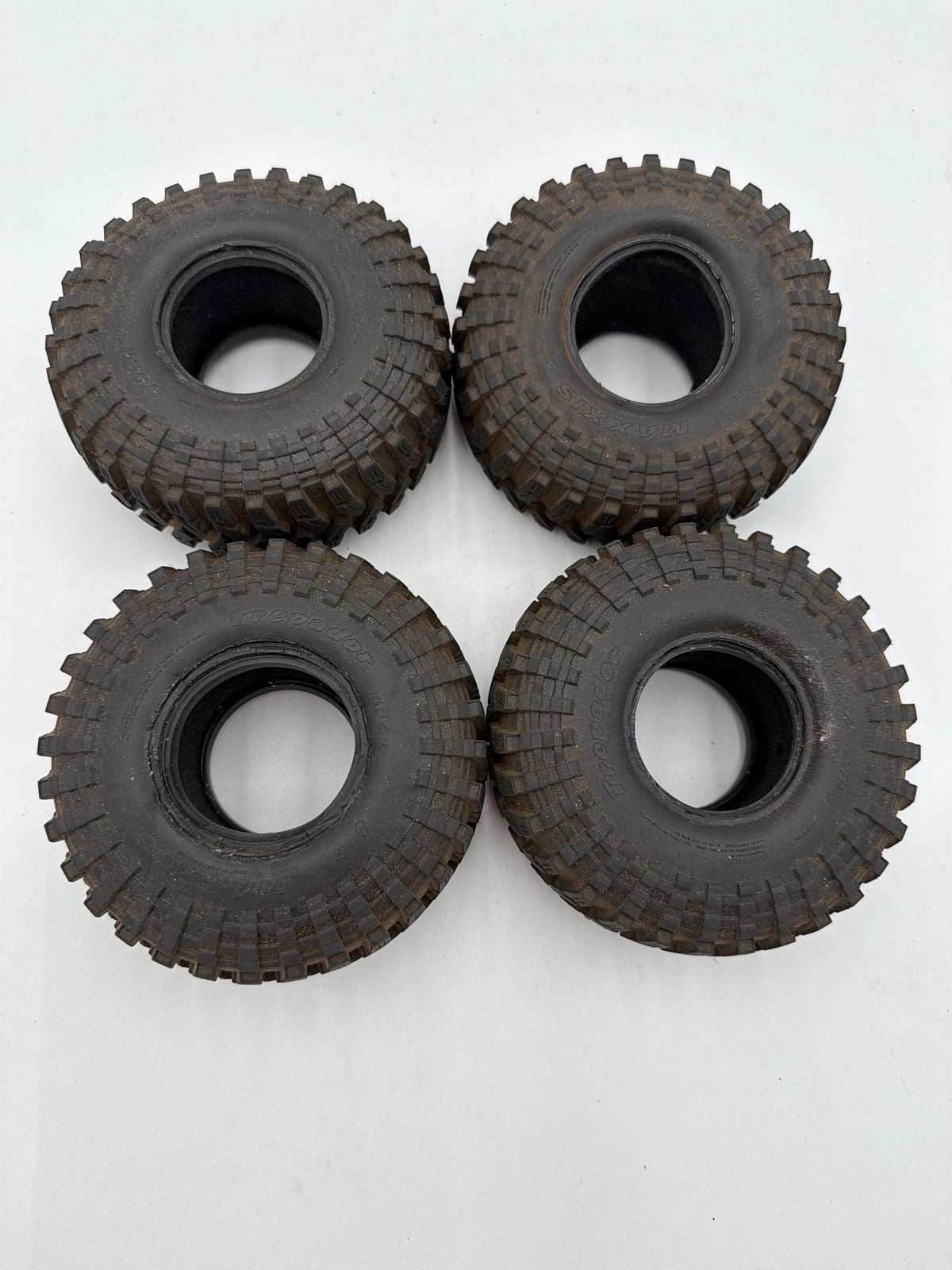 1.9/4.9 Proline Trepadors (some glue on the beads)