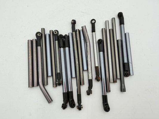 Miscellaneous Metal Link Lot