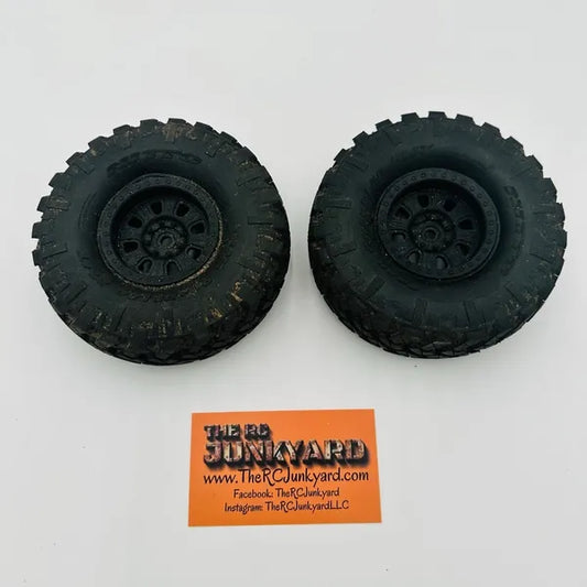 Axial 1.9 Capra Plastic Beadlocks w/4.74 Trail Grapplers (2)