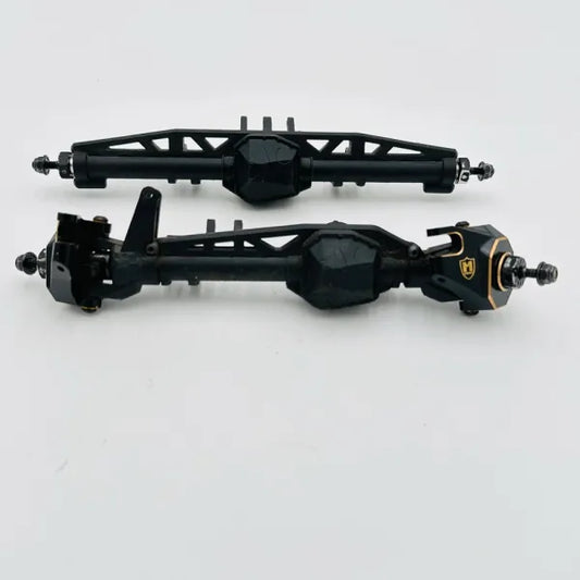 Axial AR45 Straights w/Meus Brass Knuckles