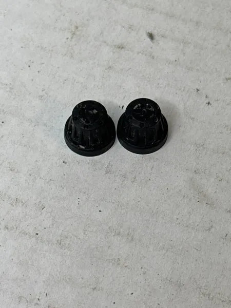 Axial Center Caps (2)