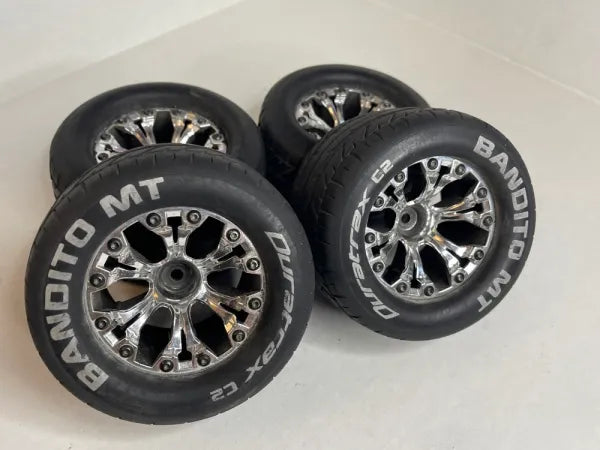 Duratrax 2.8 Bandito (not belted) 12mm hex
