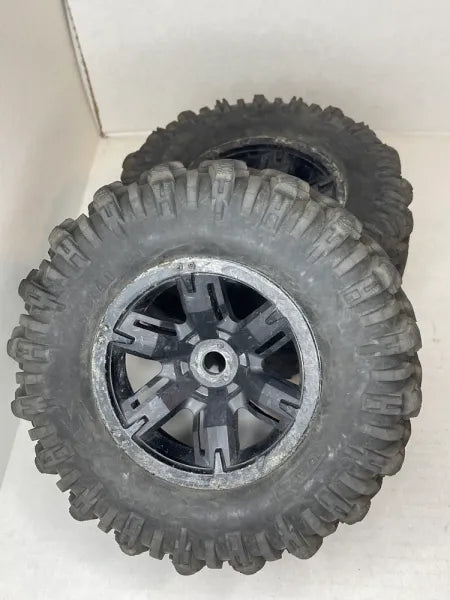 Traxxas XMAXX tires & wheels (pair)