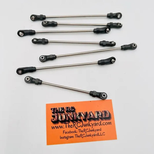Axial SCX10.3 Basecamp Links (front & rear only)