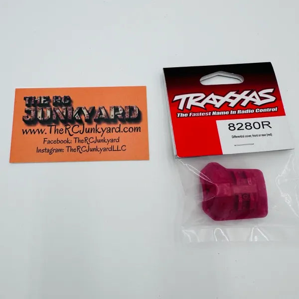 Traxxas 8208R Diff Cover (front or rear)